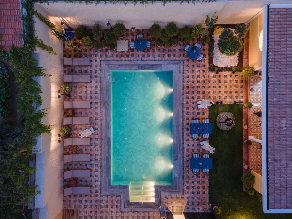 Motif Hotel Çeşme Exterior foto